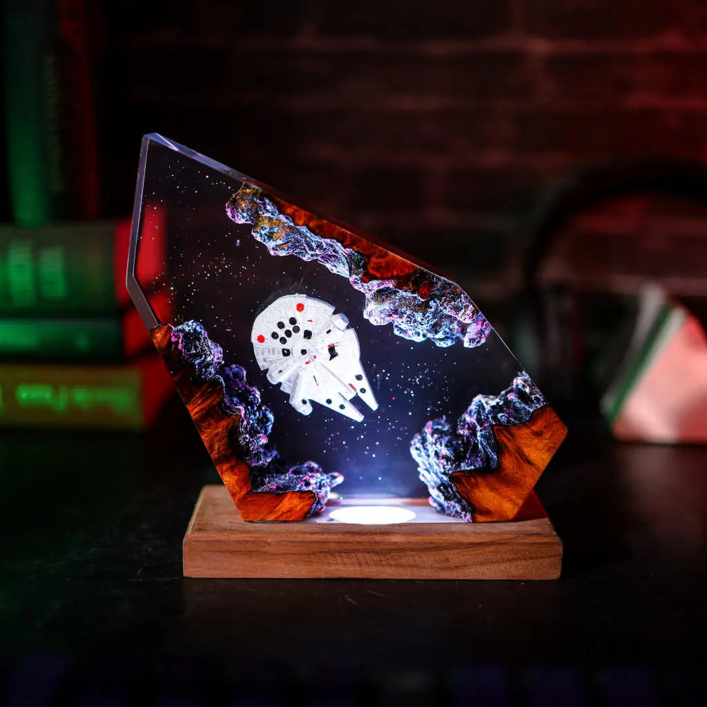 Millennium Falcon Spaceship Resin Lamp Ver 3
