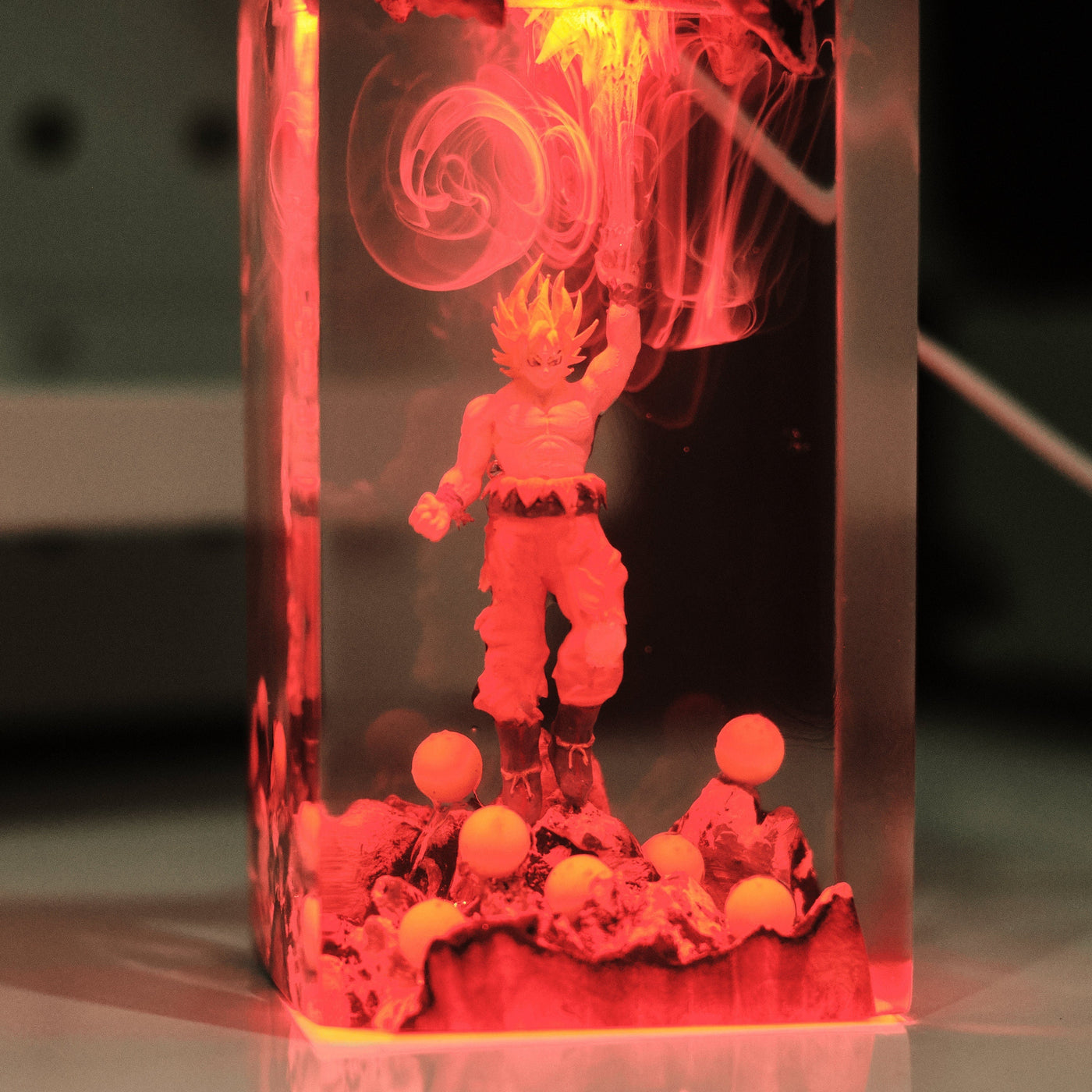 Son Goku Resin Lamp