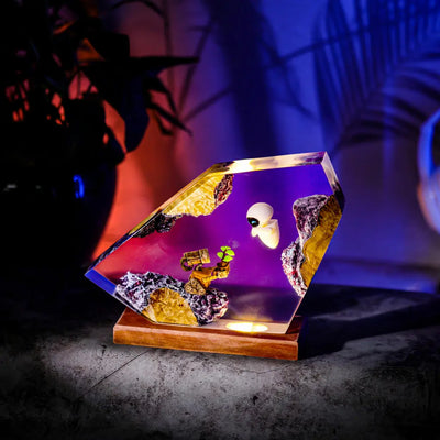 Wall-E and Eve Resin Lamp Ver 2