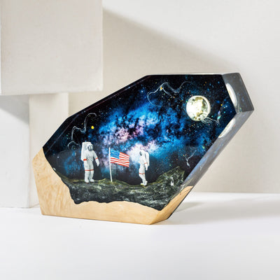 Explore The Planets Epoxy Lamp