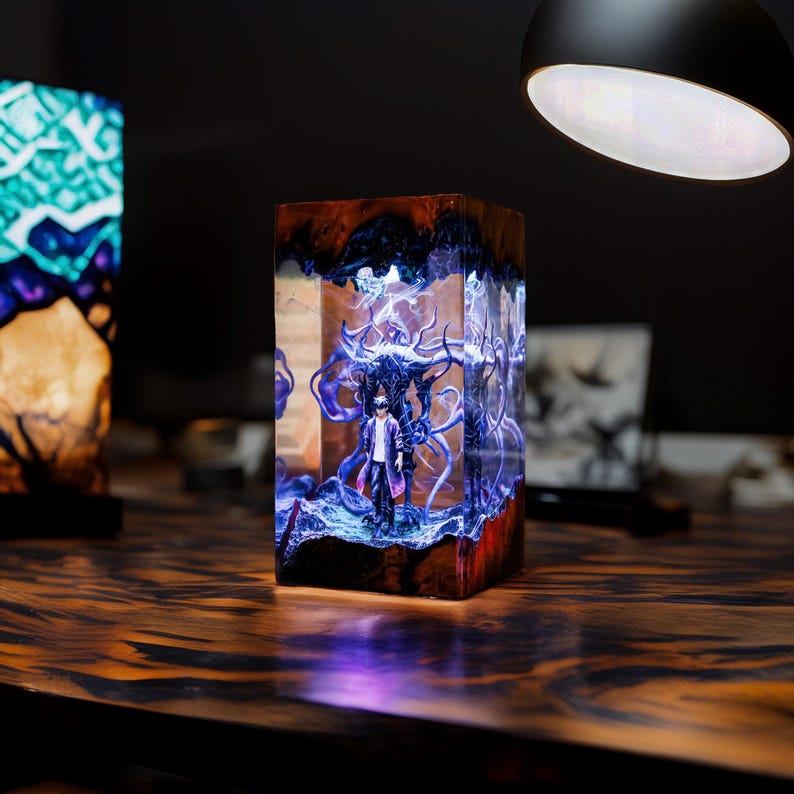 Sung Jinwoo vs Beru Resin Lamp
