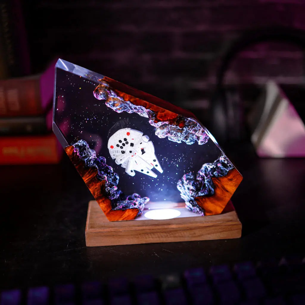 Millennium Falcon Spaceship Resin Lamp Ver 3