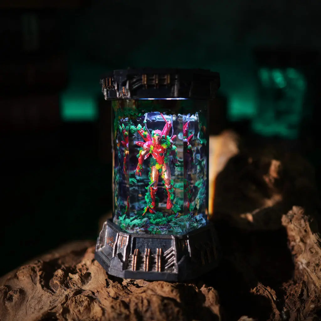 Rusted Iron Man Chamber Resin Lamp