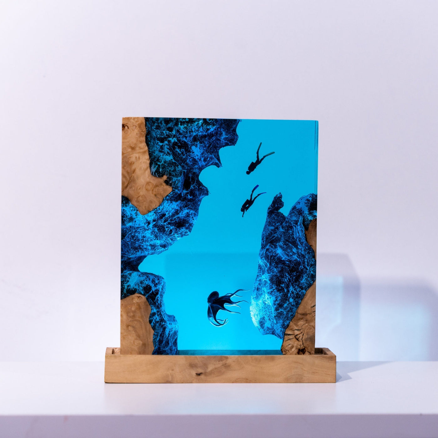 Scuba Diver Resin Lamp – rectangle