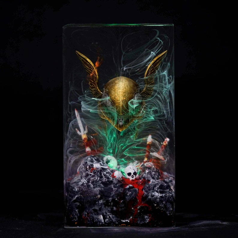 Fallen Knight Helmet Resin Lamp