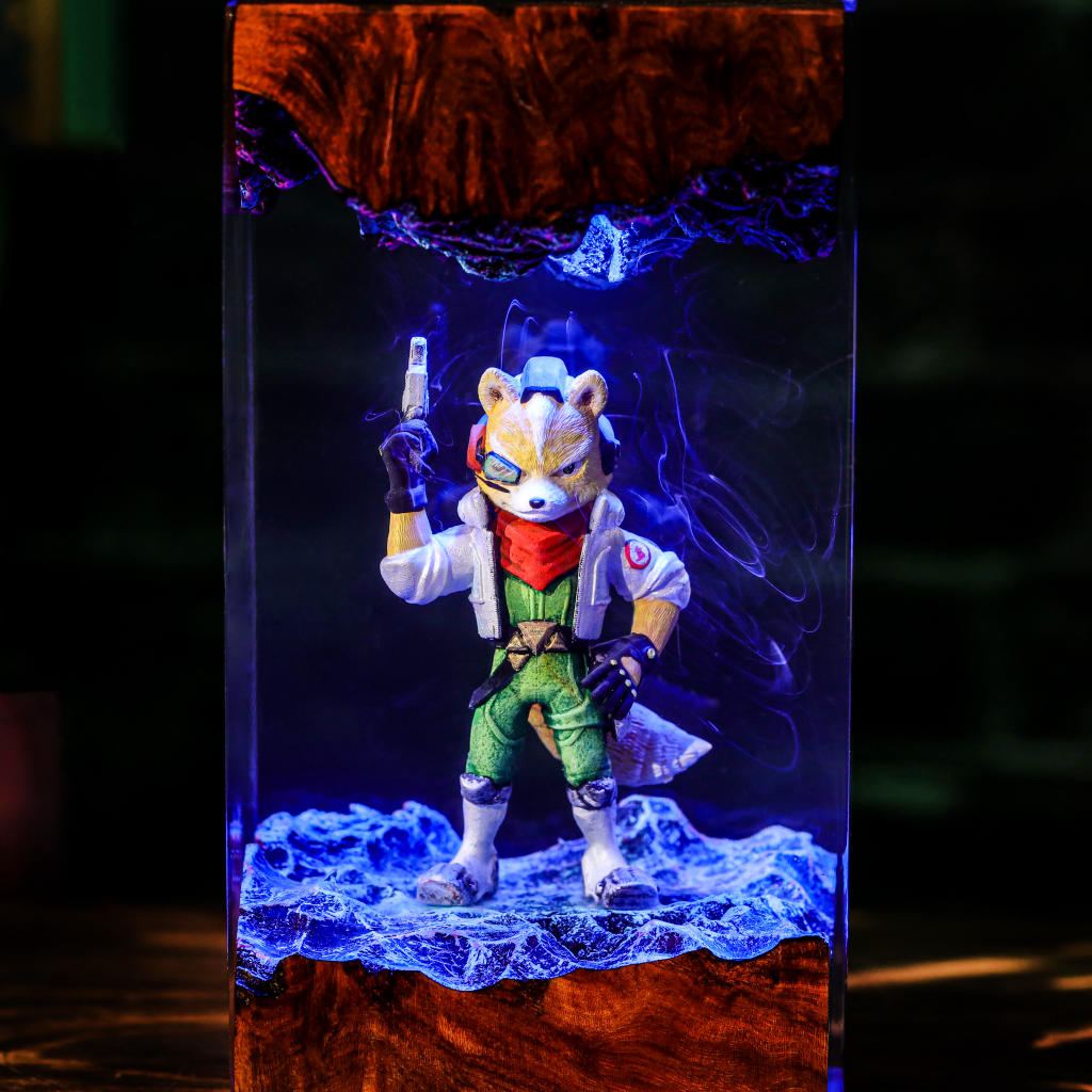 Star Fox Fox McCloud Resin Lamp
