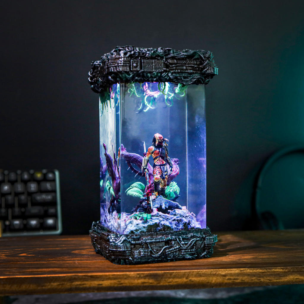 Predator Monster Epoxy Lamp Ver 1