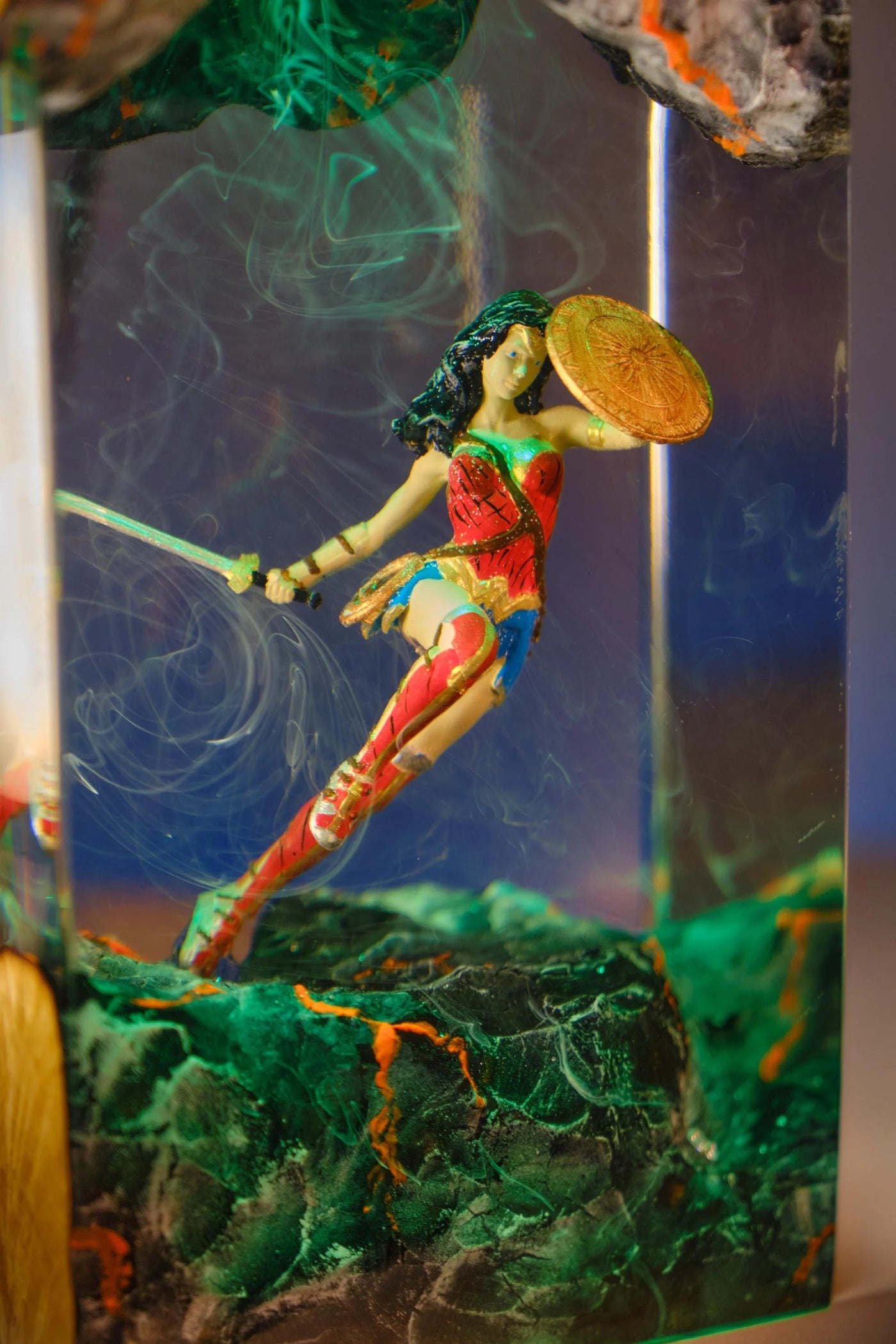 Wonder Woman Resin Lamp