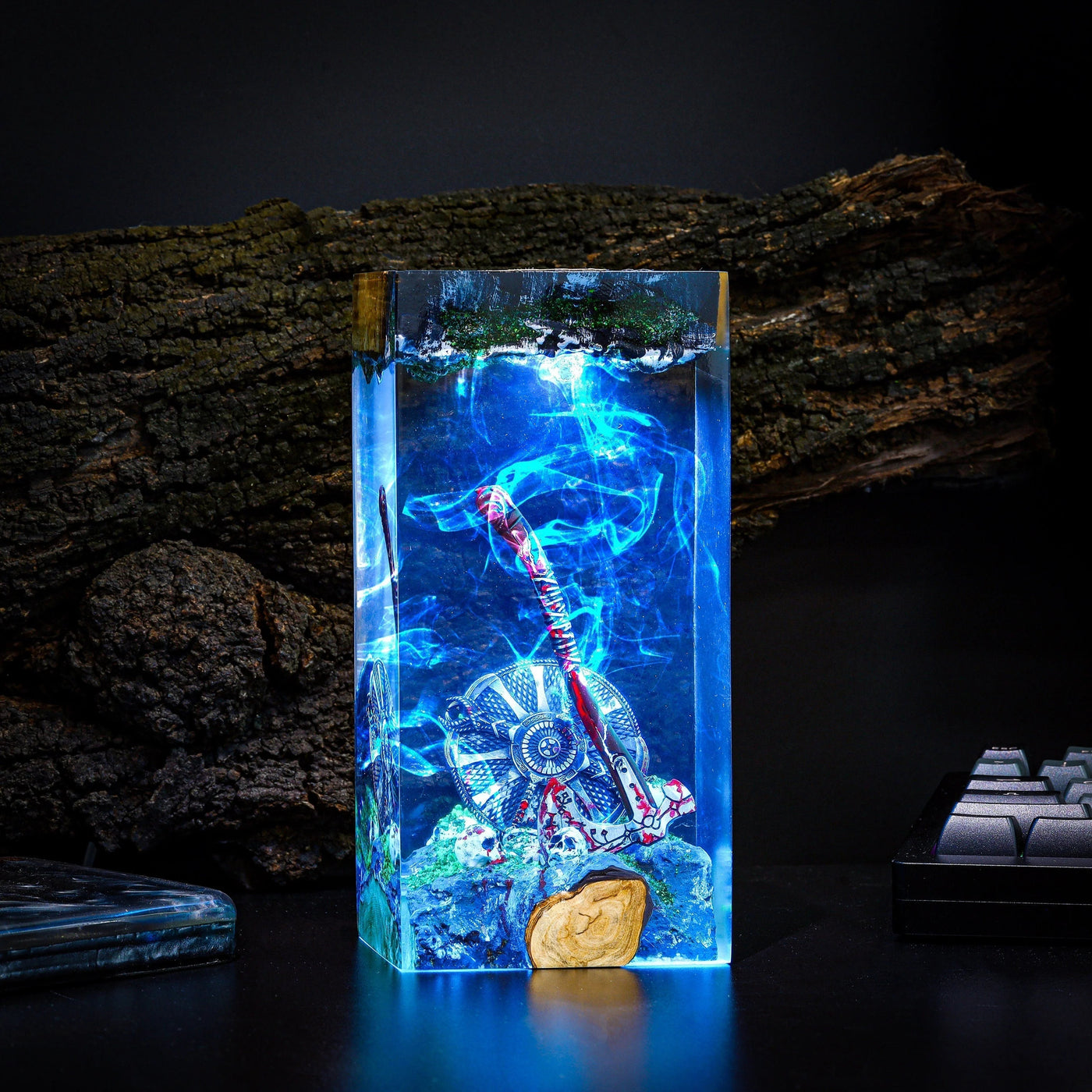 Blades of Chaos God of War Resin Lamp