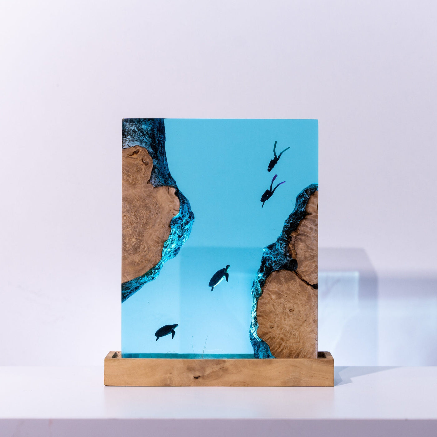 Scuba Diver Resin Lamp – rectangle