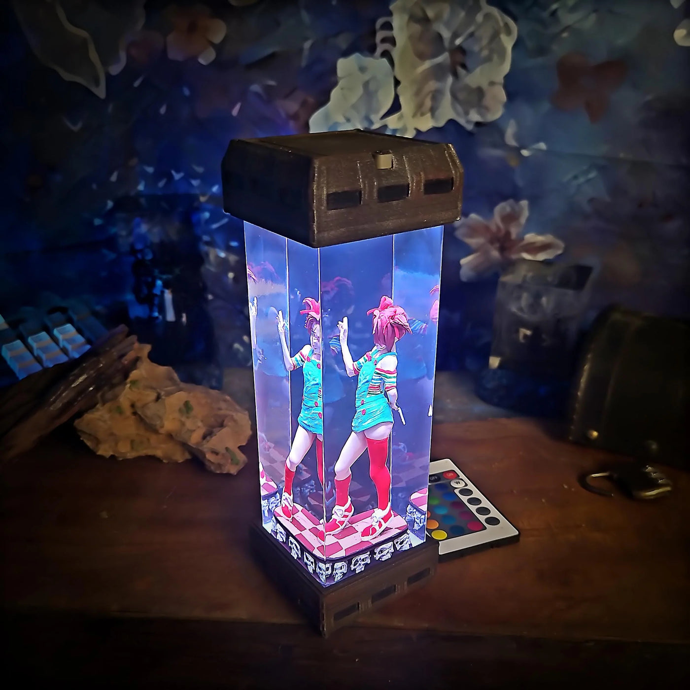 Freddy Girl Five Nights Style Resin Lamp