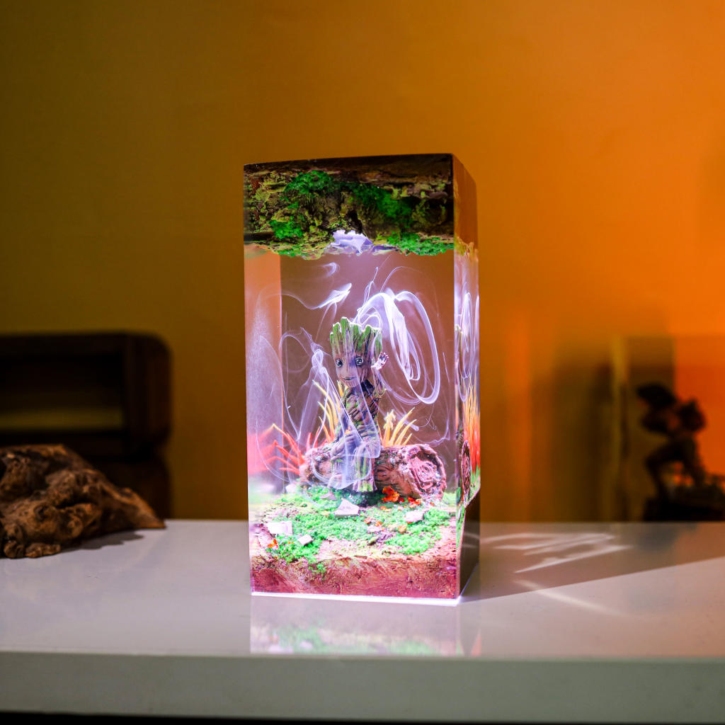 Baby Groot Epoxy Night Lamp