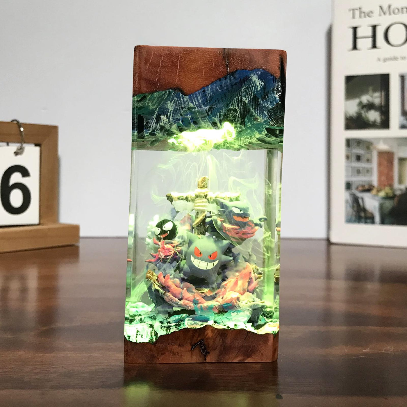 Gengar Haunter Gastly Pokemon Resin Lamp