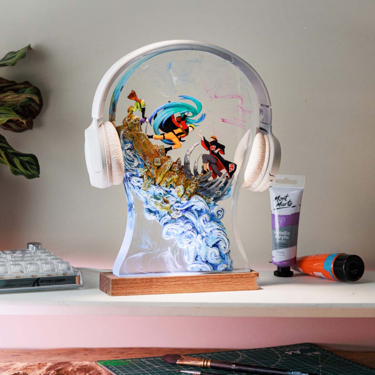 Naruto vs Pain Akatsuki Headphone Stand Resin Lamp