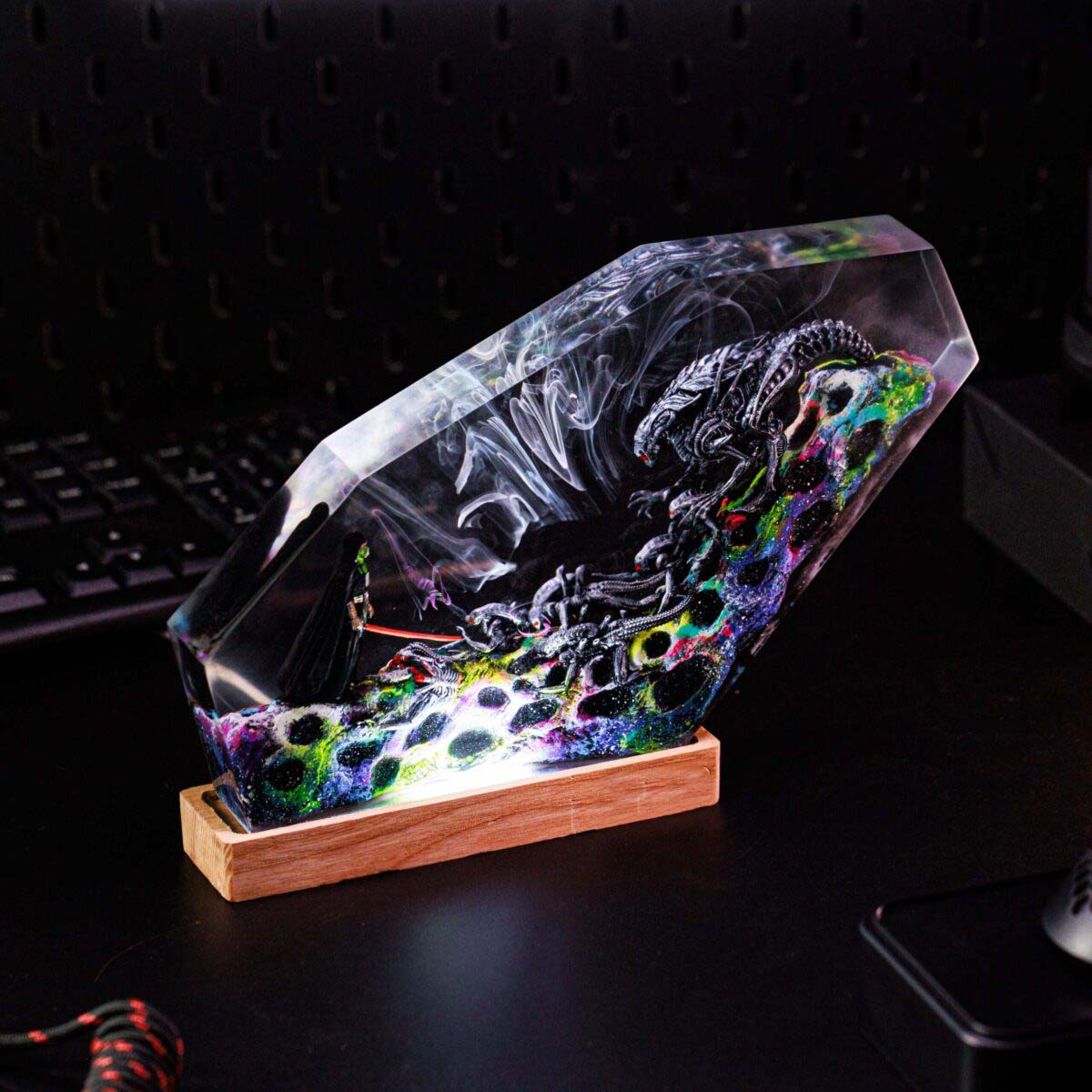 Darth Vader vs Xenomorph Resin Lamp