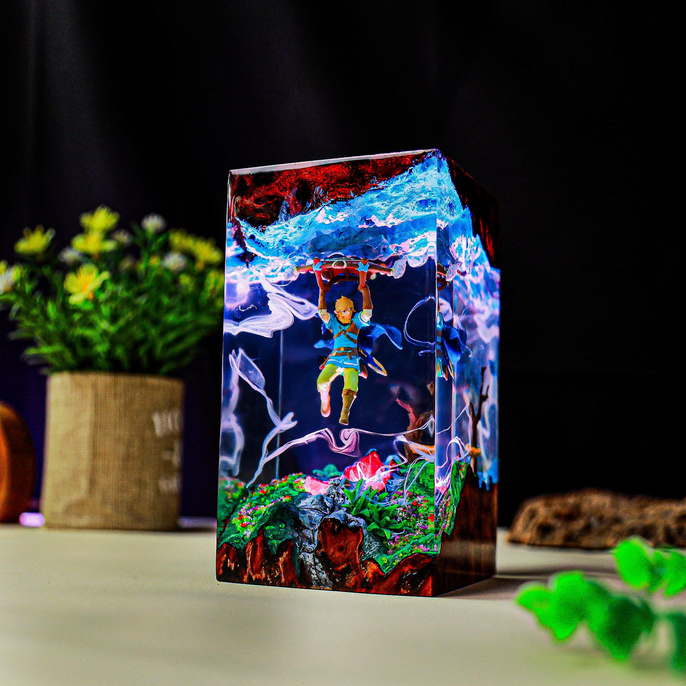 Link The Legend of Zelda Resin Lamp