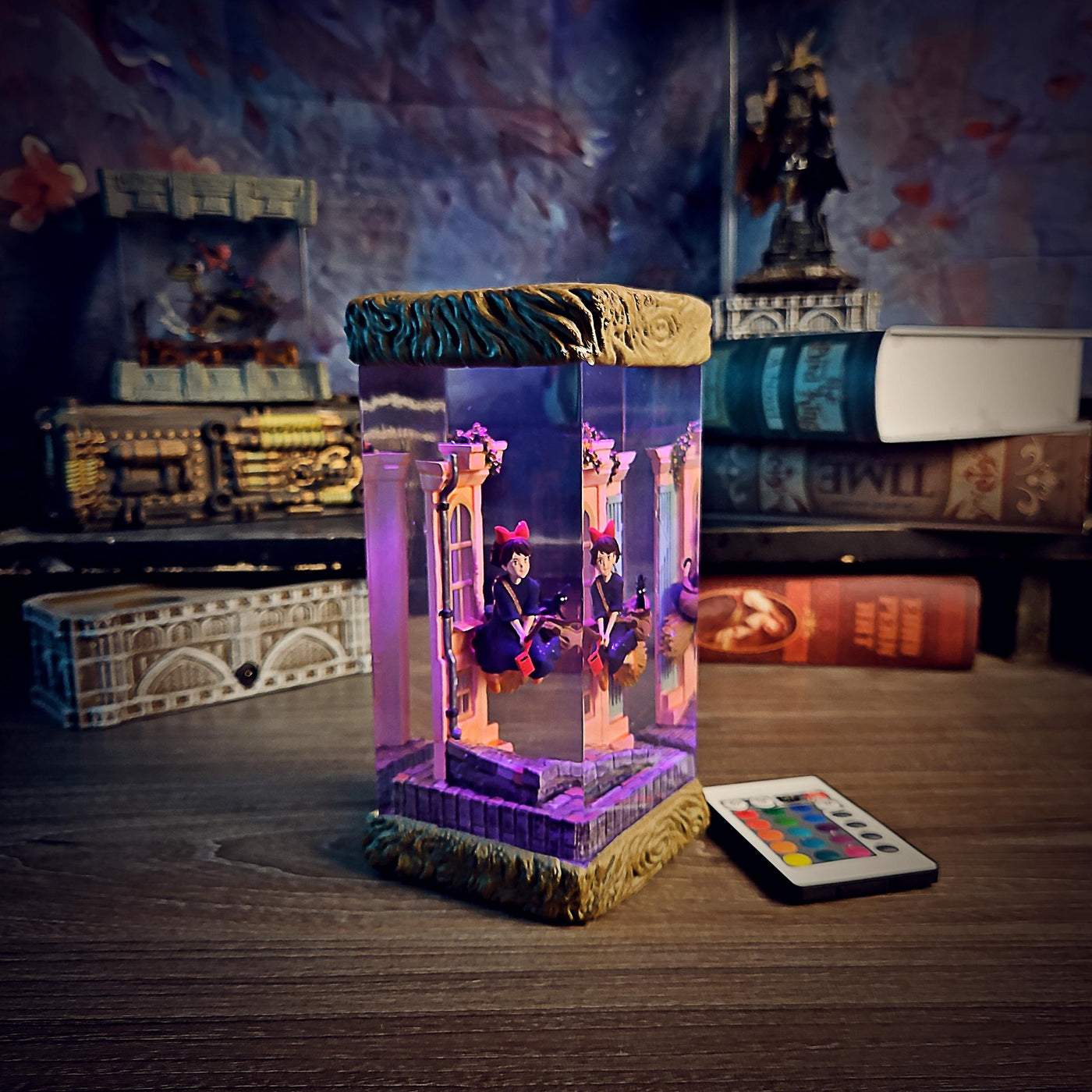 Kiki’s Delivery Service Resin lamp