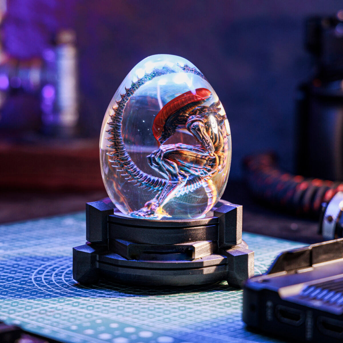Alien Xenomorph Resin Lamp Egg