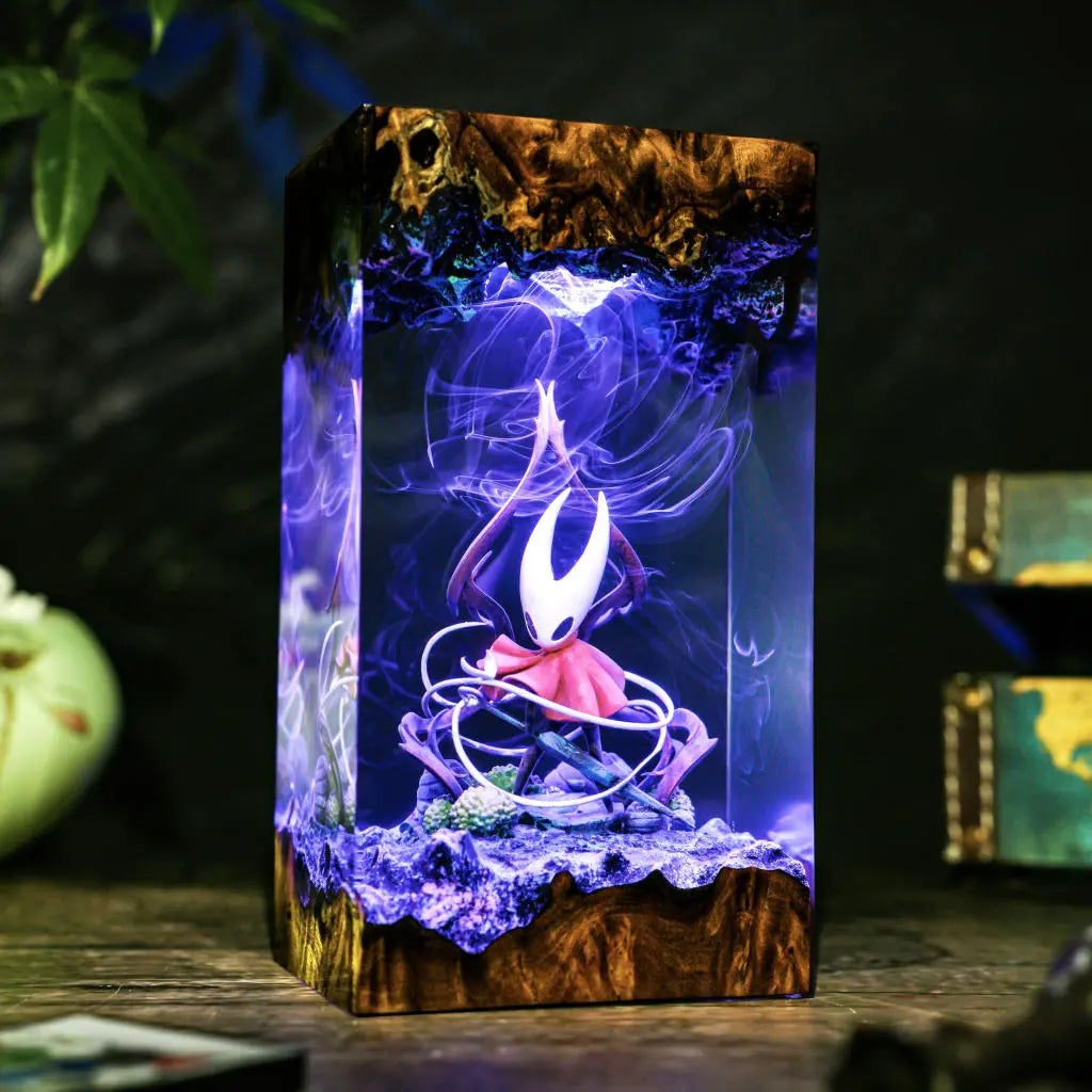 Silksong Hornet Hollow Knight Resin Lamp