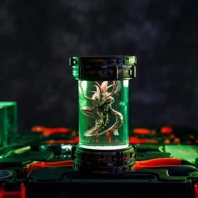Queen Alien Resin Lamp