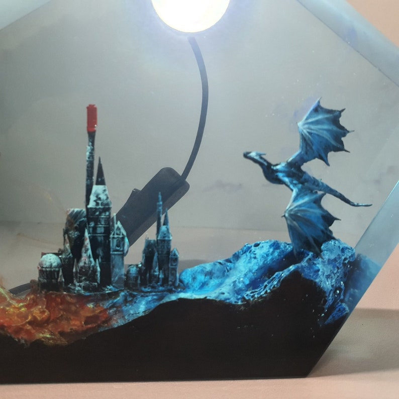 Dragon Resin Lamp 3
