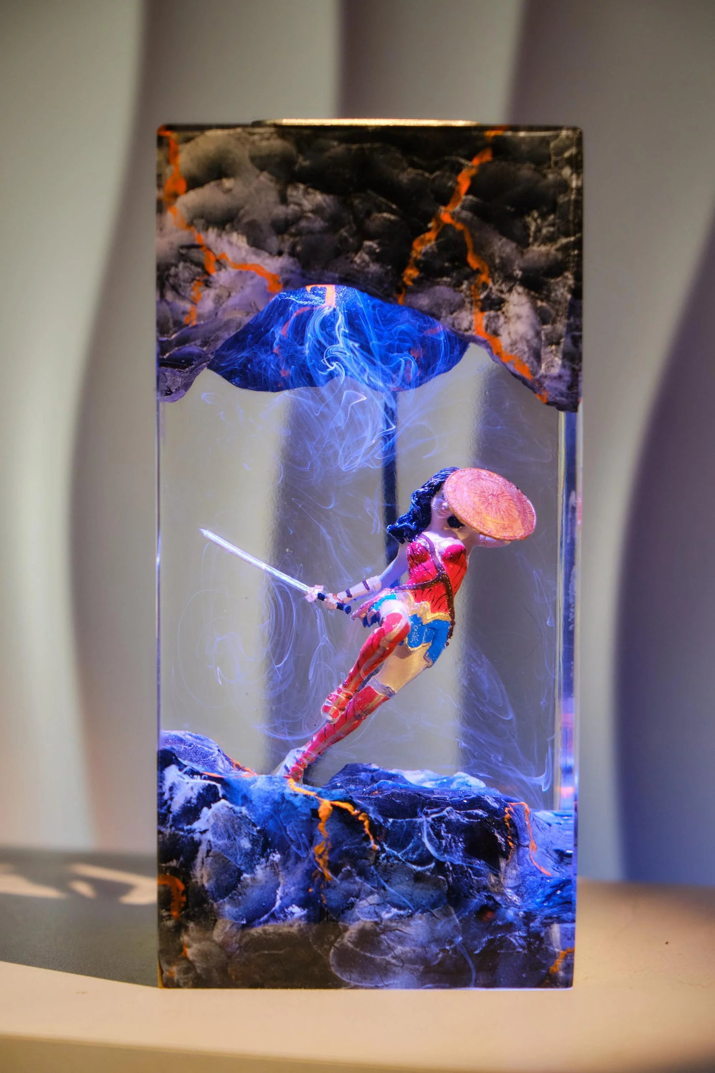 Wonder Woman Resin Lamp