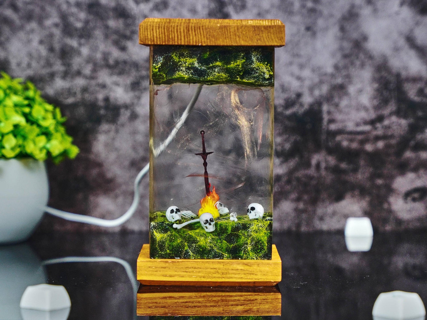 Chosen Undead Dark Souls Resin Lamp