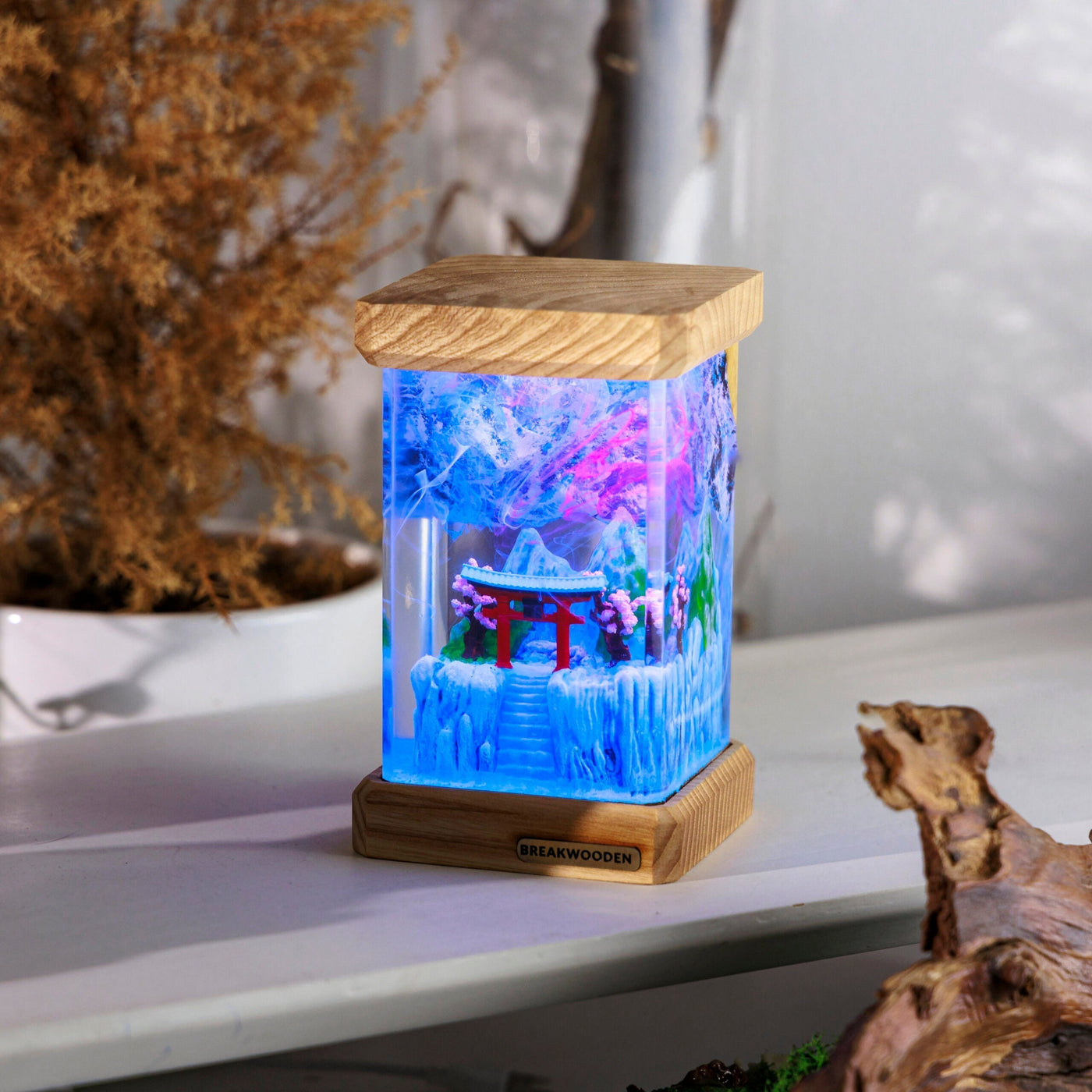 Frozen Torri Gate Resin Lamp