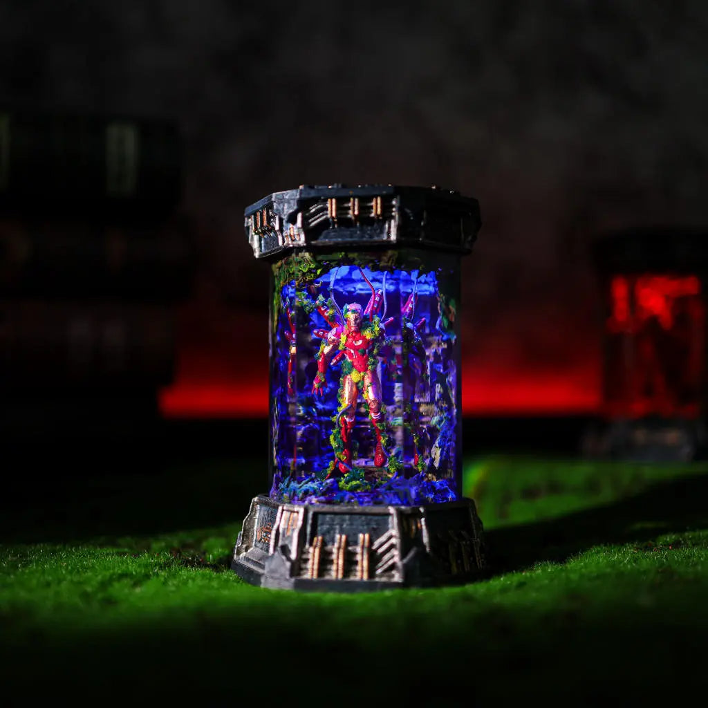 Rusted Iron Man Chamber Resin Lamp