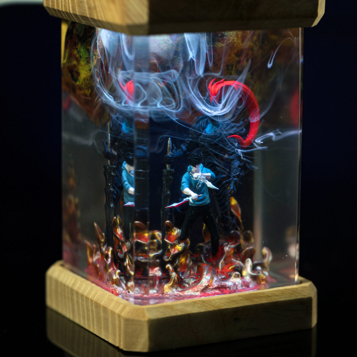 Sung Jin Woo Resin Lamp