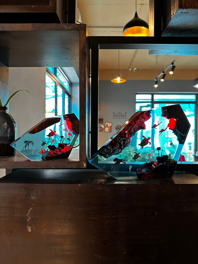 Turtle and Scuba driver Epoxy Lamp