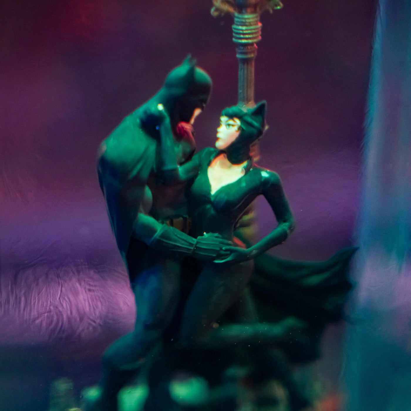 Batman & Catwoman DC Comics Resin Lamp