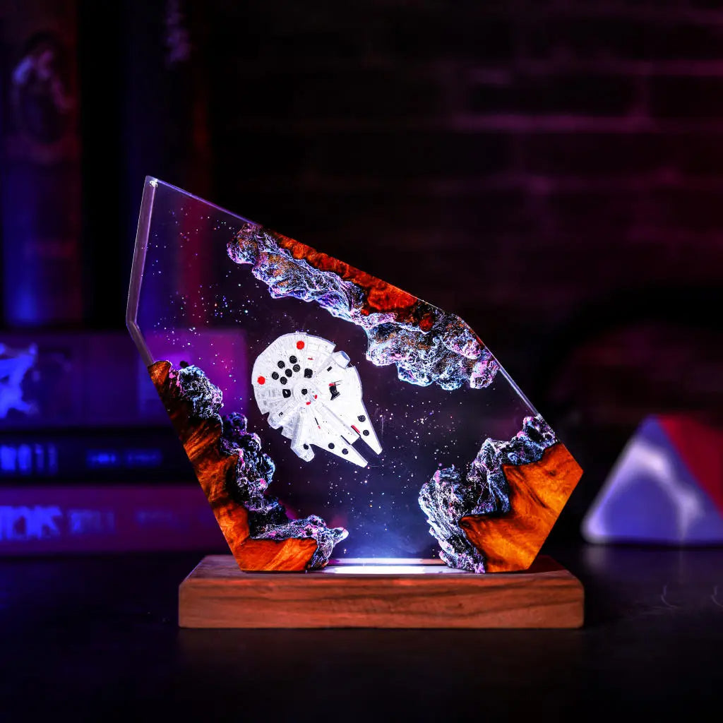 Millennium Falcon Spaceship Resin Lamp Ver 3