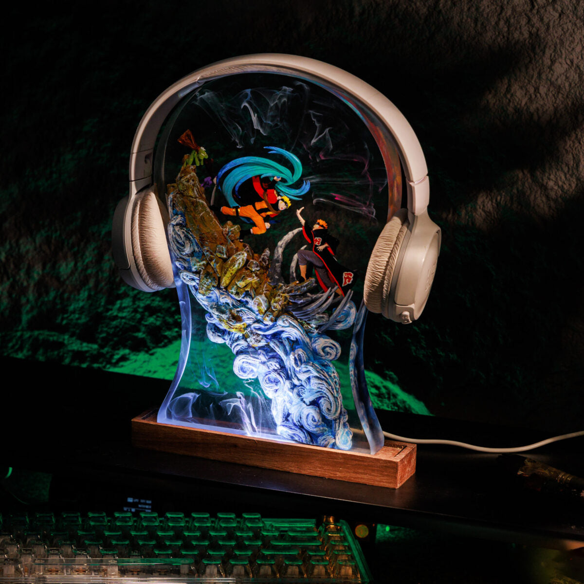 Naruto vs Pain Akatsuki Headphone Stand Resin Lamp