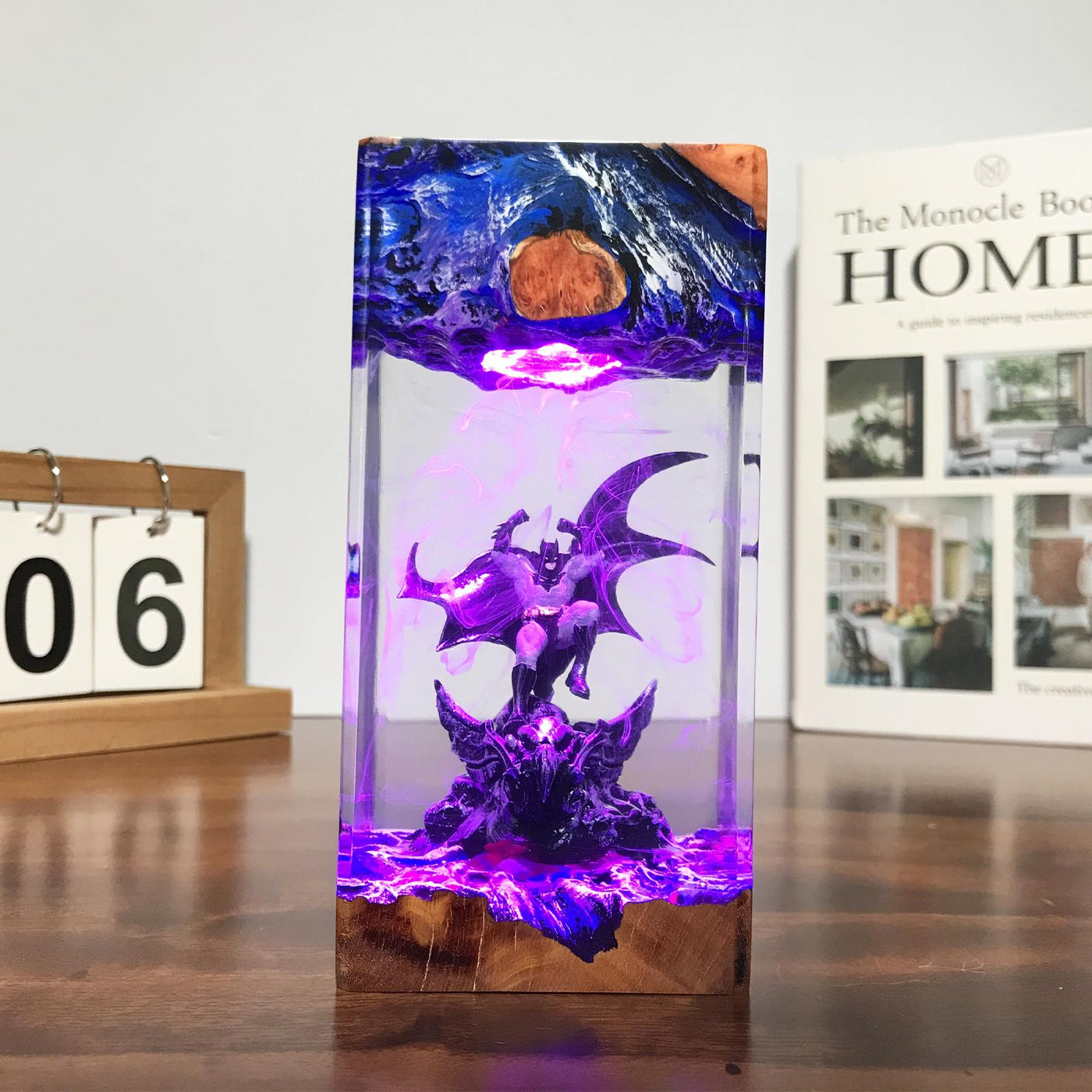 Batman Gotham Superhero DC Resin Lamp