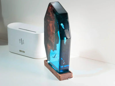 DEEP WHALE SEA LAMP – Polygon