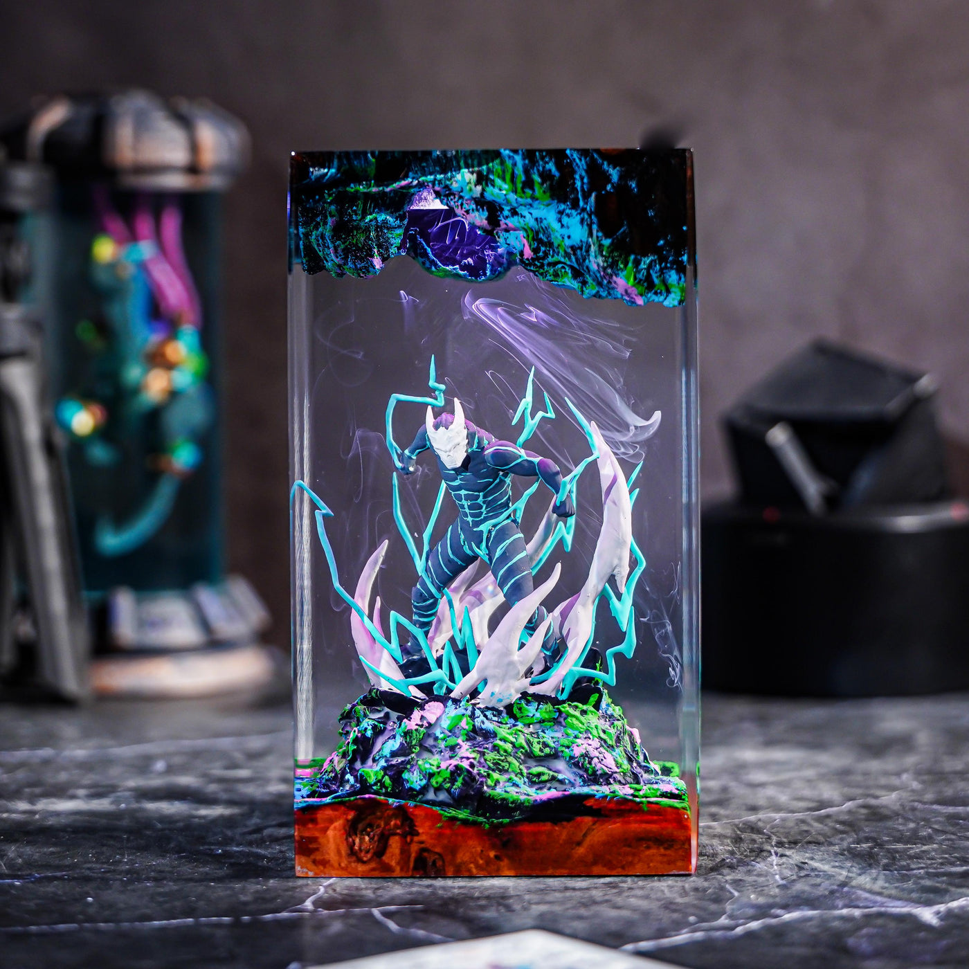 Kaiju No. 8 Kafka Hibino Resin Lamp