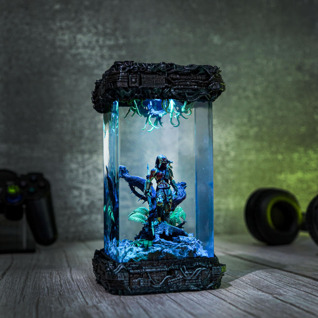 Predator Monster Epoxy Lamp Ver 1