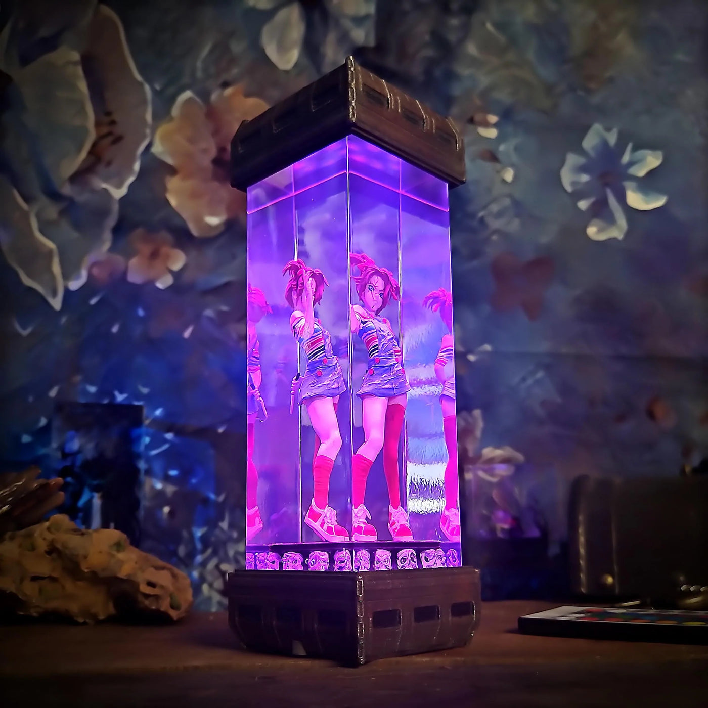 Freddy Girl Five Nights Style Resin Lamp