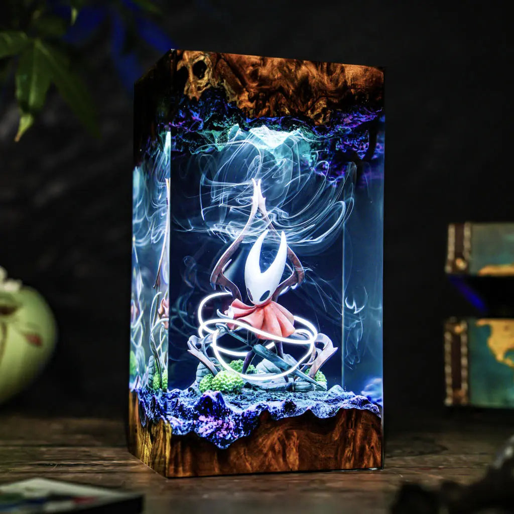 Silksong Hornet Hollow Knight Resin Lamp
