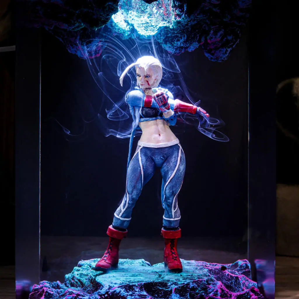 Cammy Street Fighter Resin Lamp