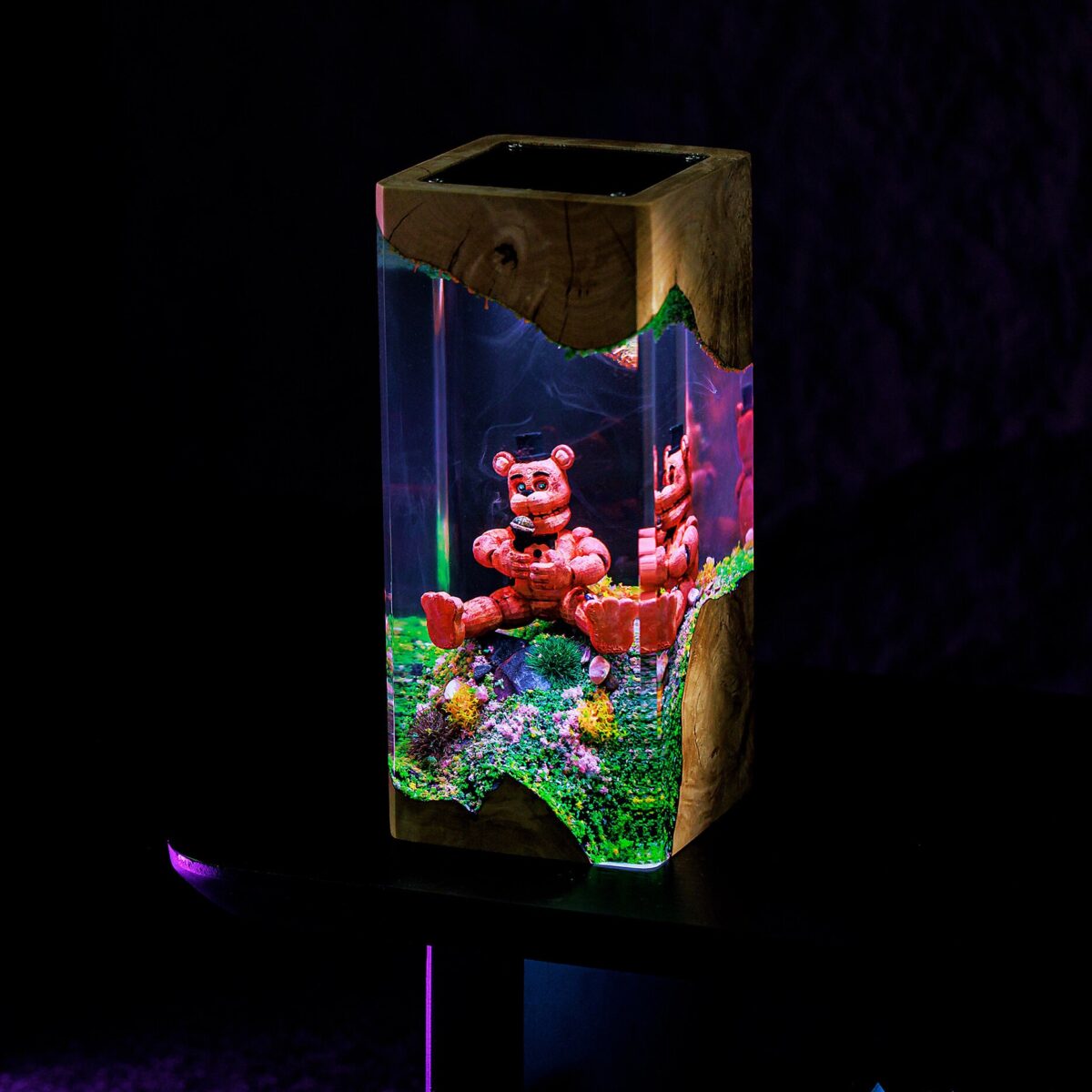 Creepy Foxy Resin Lamp