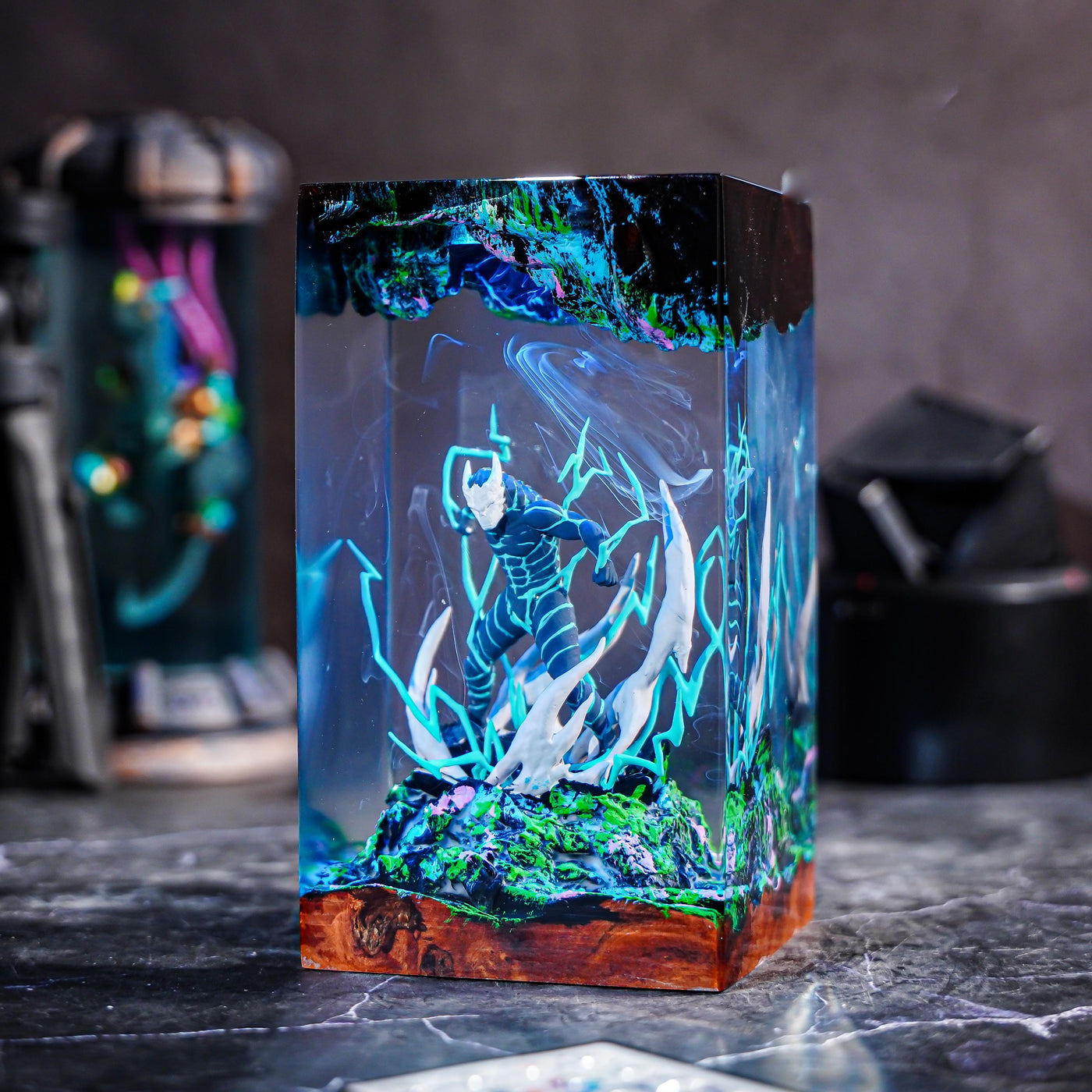 Kaiju No. 8 Kafka Hibino Resin Lamp