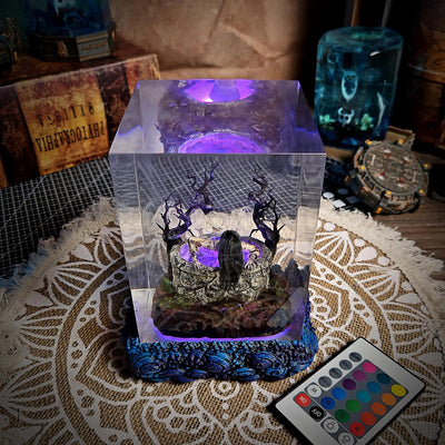 Amamura Sadako Ring Resin Lamp