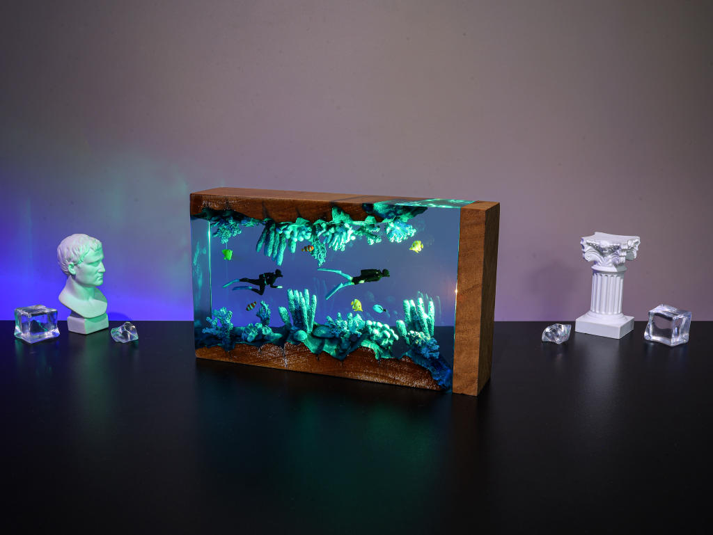 SCUBA DIVING Night Light