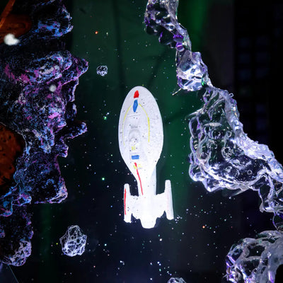 USS Voyager Star Trek Resin Lamp