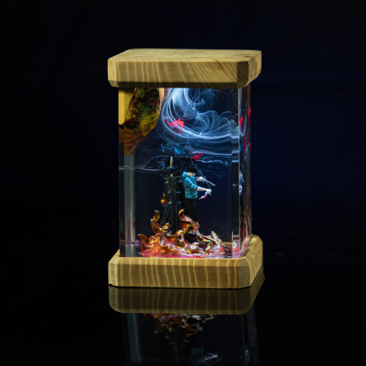 Sung Jin Woo Resin Lamp