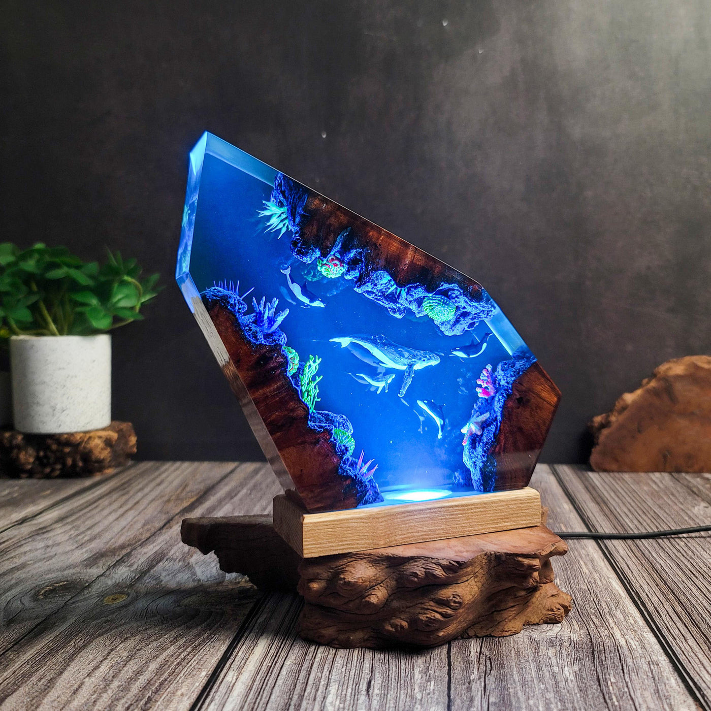 Ocean Resin Resin Lamp