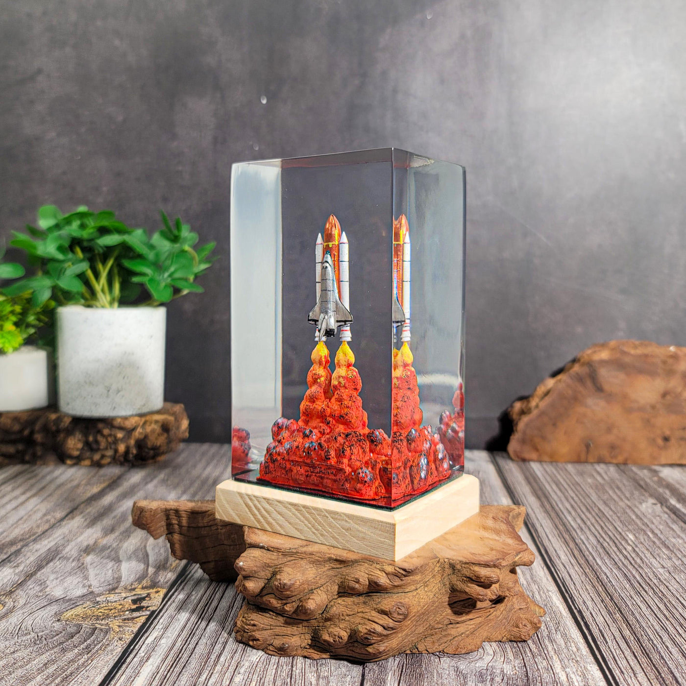 Rocket Launch Resin Lamp