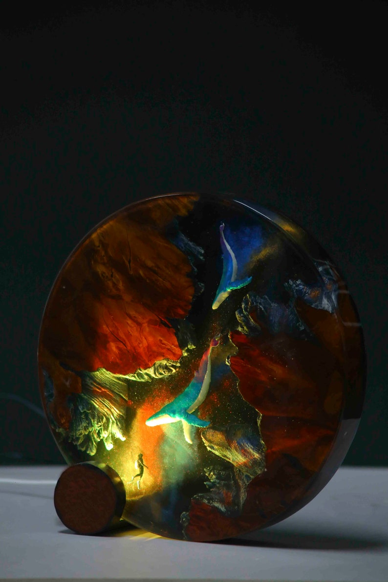 Whale Resin Lamp